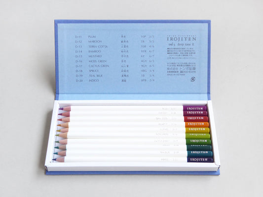 Irojiten Colour Dictionary (ii)